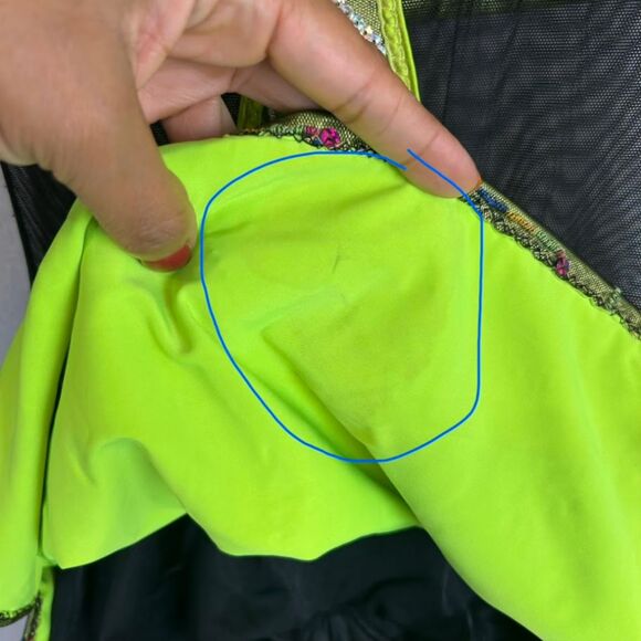 Mara Dancewear Medium Green Sequin Mesh Long Sleeve Alternative Leotard Shorts - Picture 8 of 12